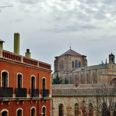 Moneoheritage Konukevi *