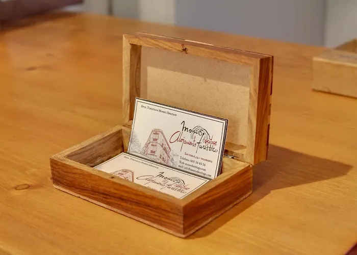 招待所 Moneoheritage