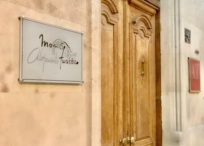 Moneoheritage 招待所 *